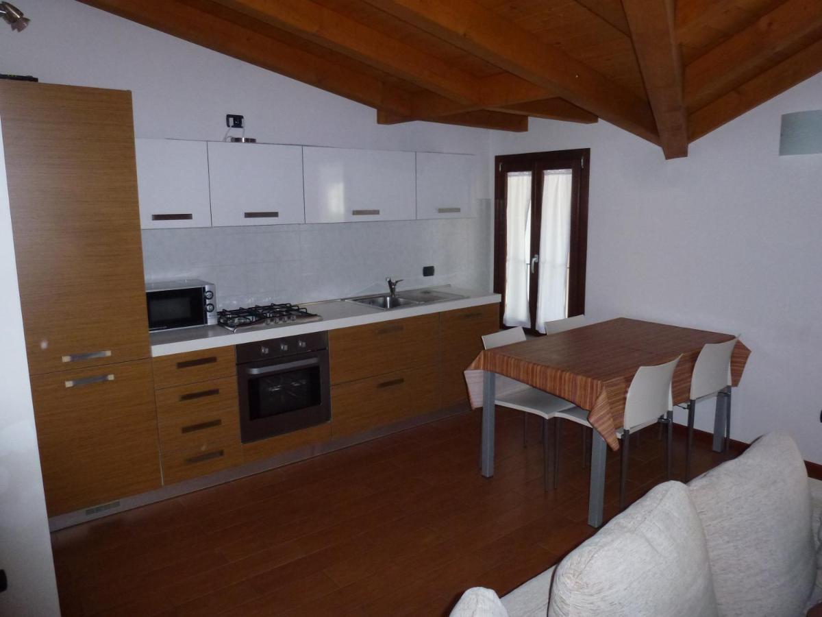 Casa Marck Apartment Maccagno ภายนอก รูปภาพ